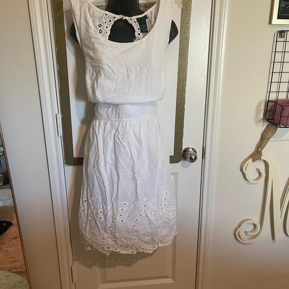 Rue 21 White Eyelet dress size 2x - Picture 2 of 4